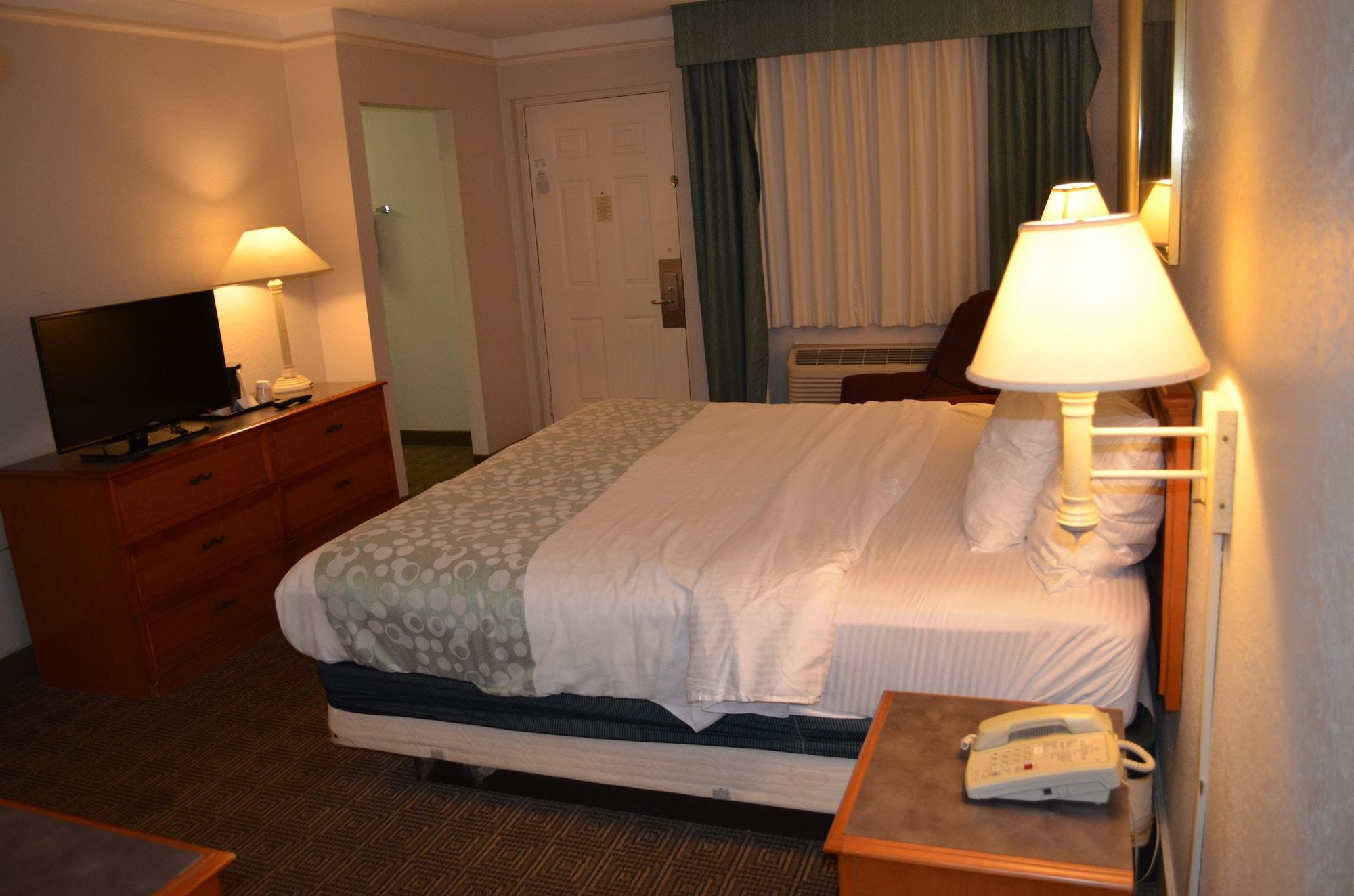 The Grand By Capital O Texarkana I-30 Экстерьер фото